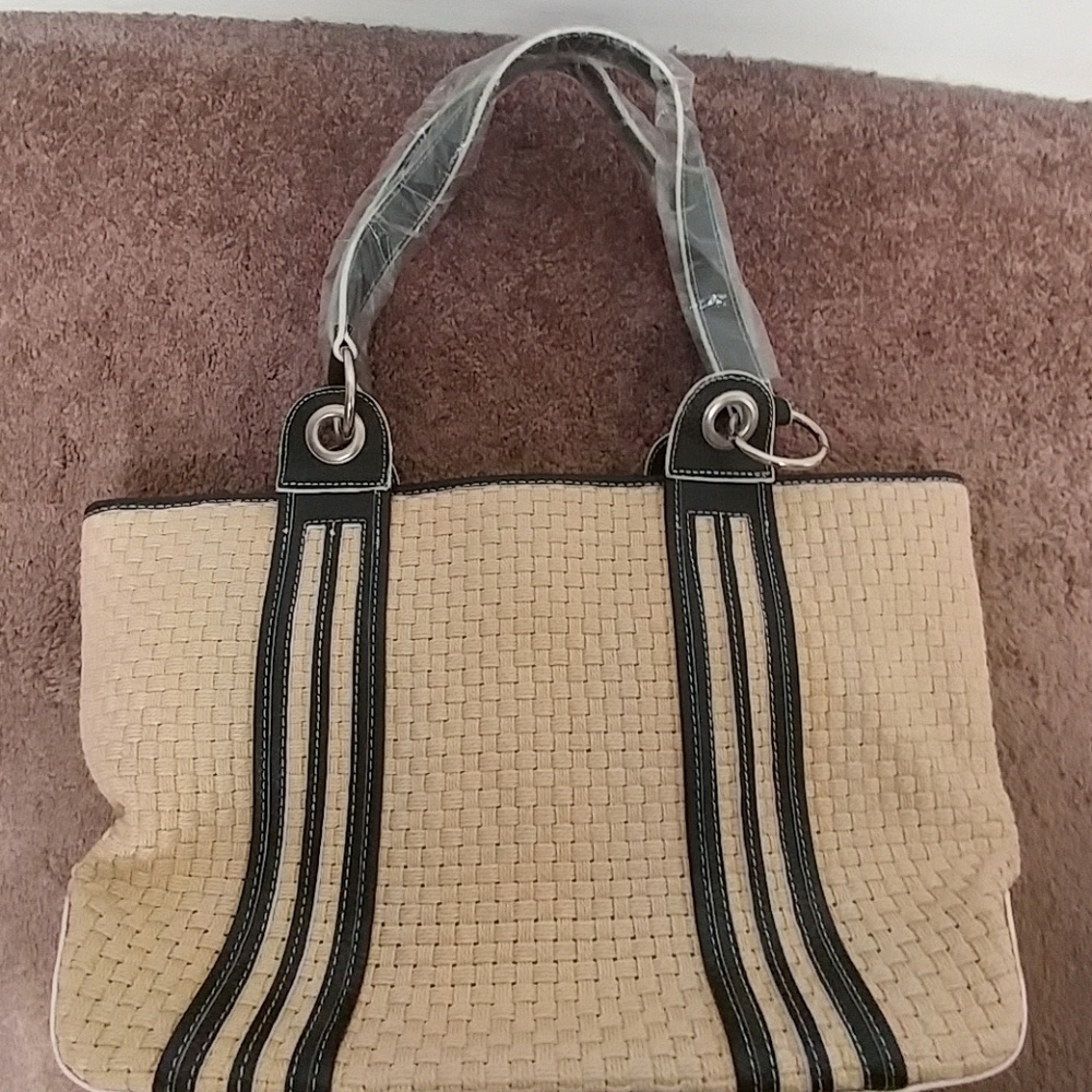 Maxx new York handbag